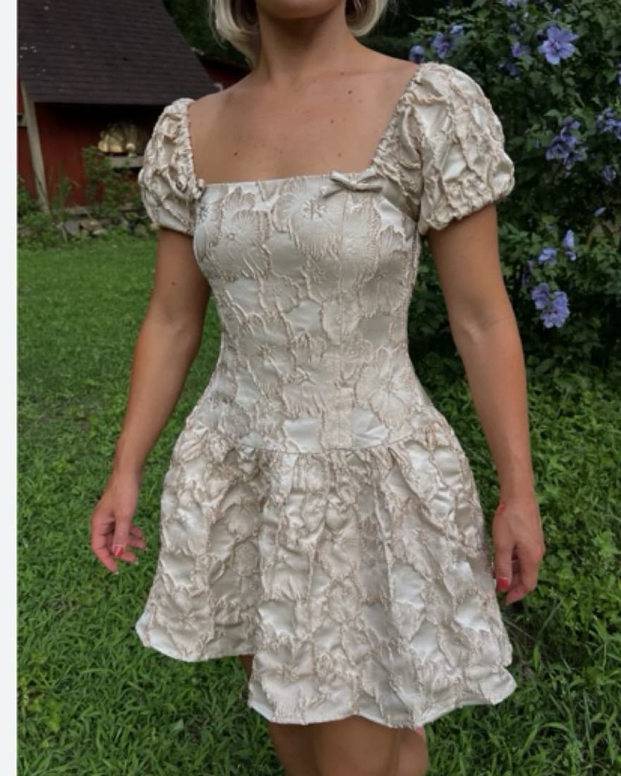 Chrysanthemum Puff Sleeve Mini Dress - G - Image 2