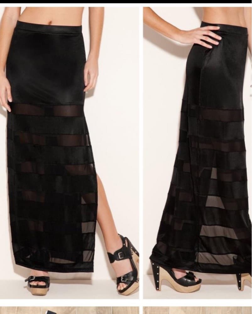 Sleek Black Maxi Skirt - Image 1