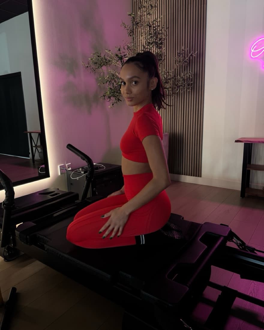 Vibrant Red Crop Top and Pant Set - Image 2