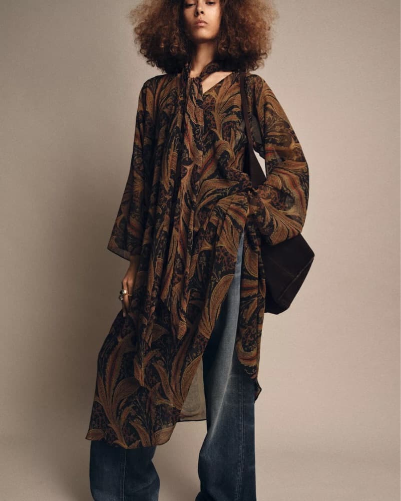 Fall Flowy Dress With Scarf - Image 3