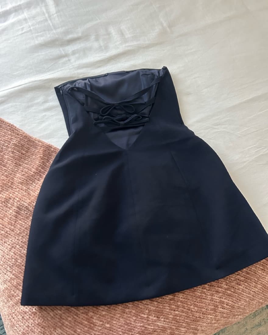 Meshki Neeka Strapless Mini Bow Dress - Image 4