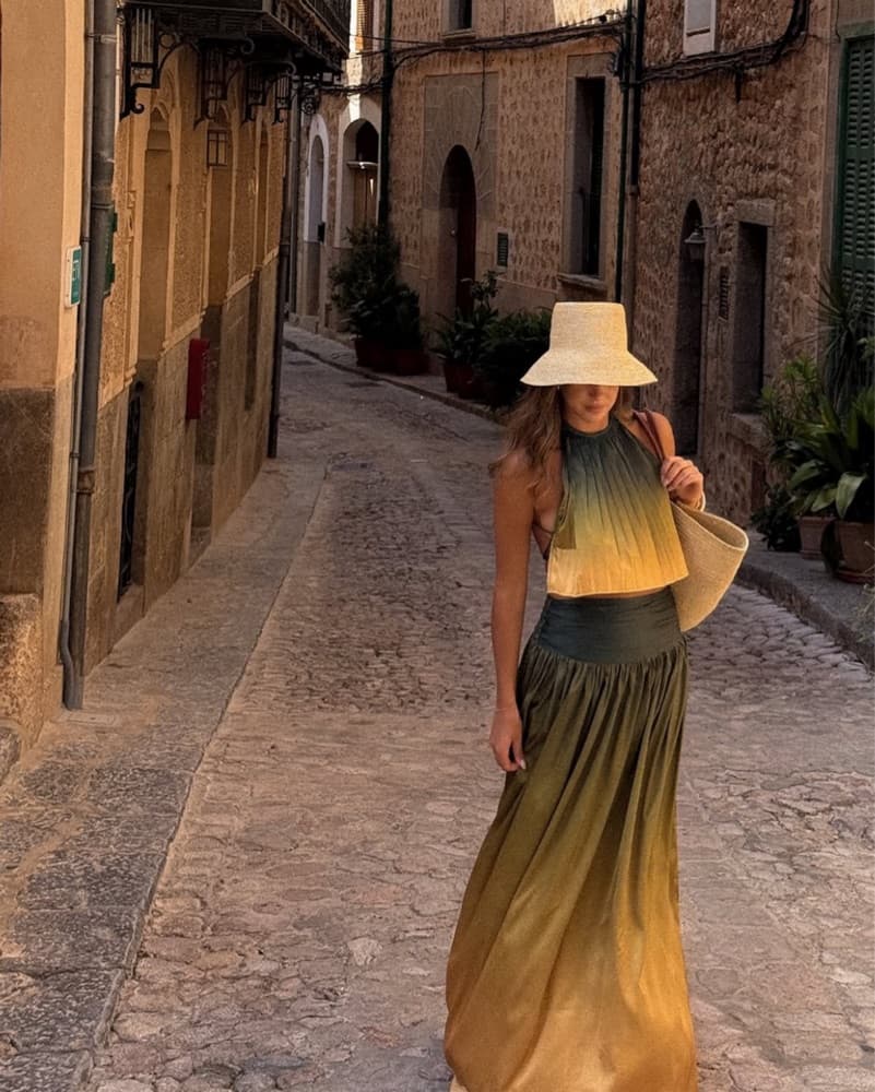 Ombré Halter Maxi Skirt Set - Image 1
