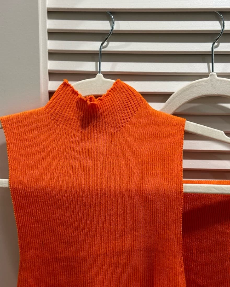 Orange Set - Image 5