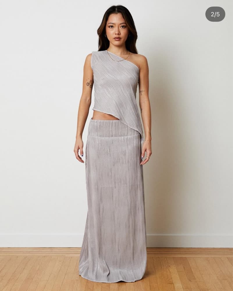 Atelier Tulpe One-Shoulder Pleated Set - Image 2