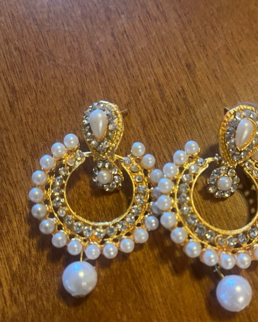 Pearl Earrings - Image 2