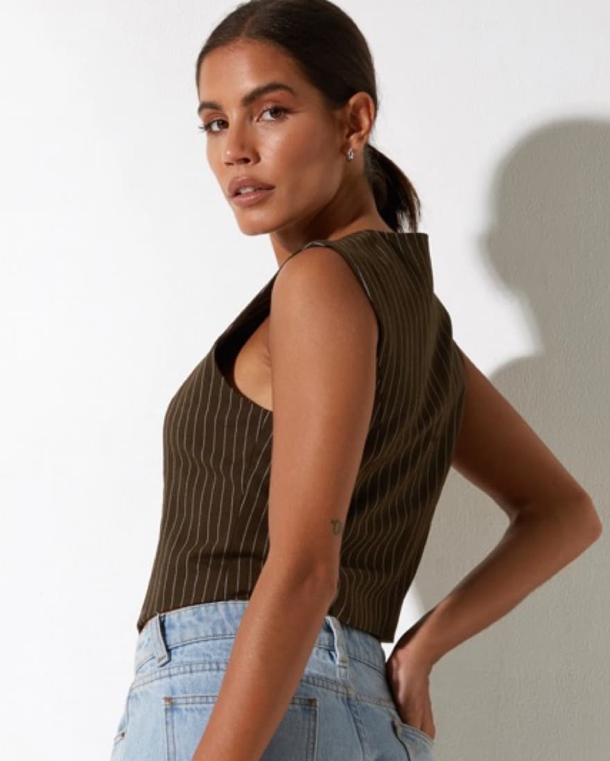 Vest in Pinstripe Brown - Image 4