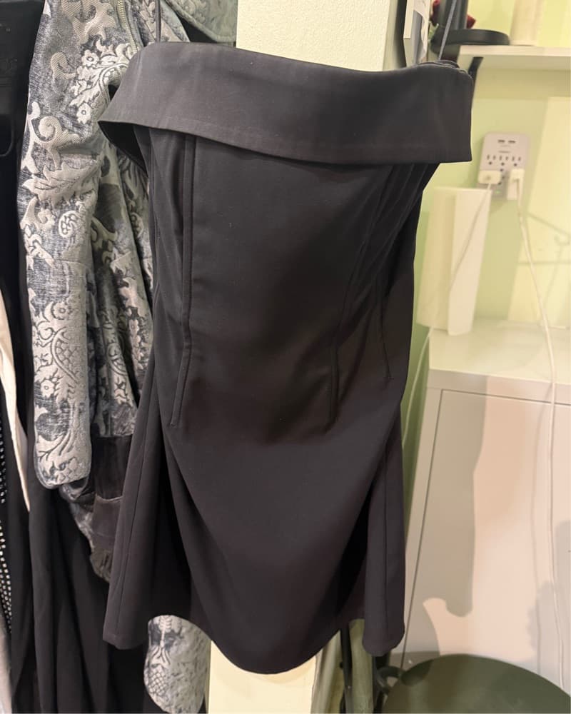 Chic Black Dress - Image 1
