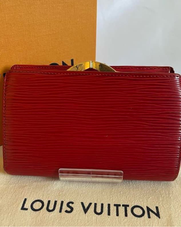 AUTH Louis Vuitton Red Epi Wallet - Image 1