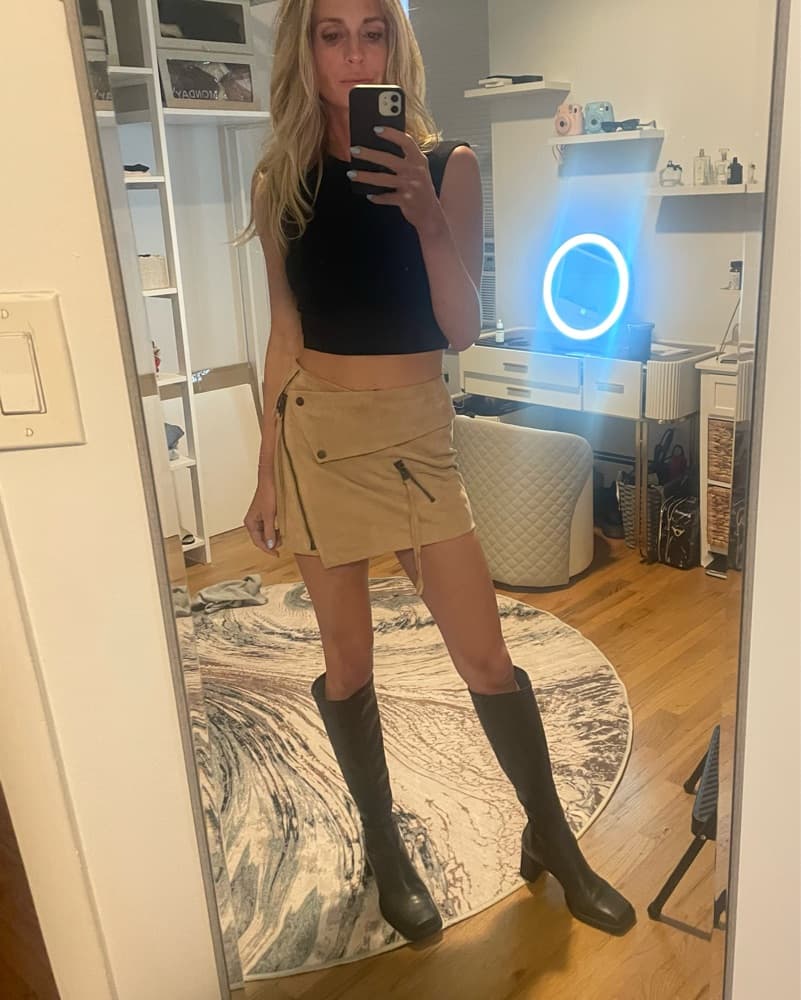 Retrofete Suede Skirt - Image 3