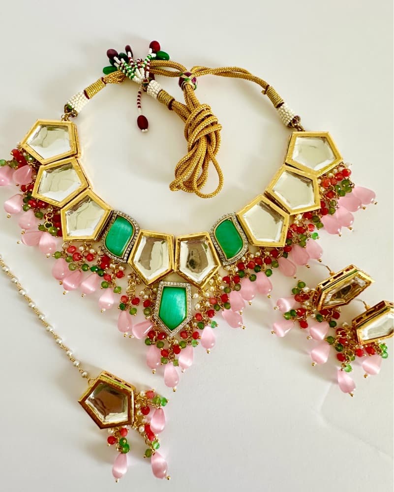 Exquisite Gemstone Bib Necklace - Image 4