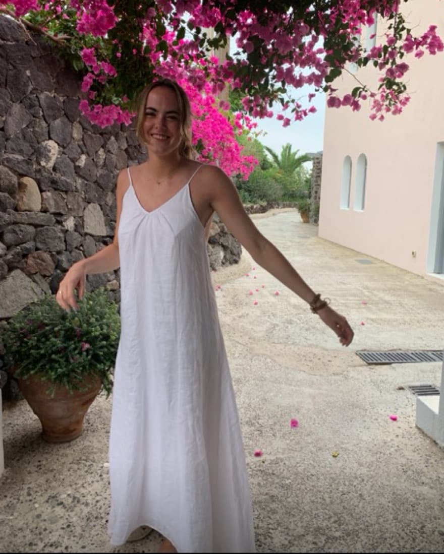 Backless White Linen Dress - Image 2