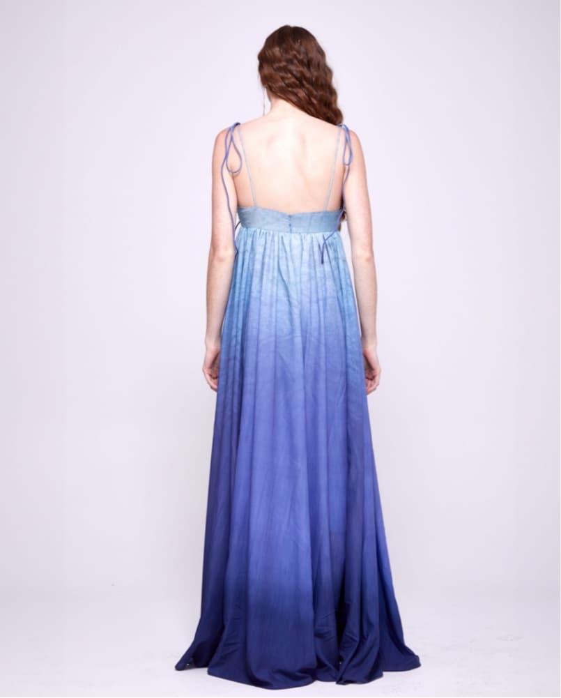 Elegant Ombre Maxi Dress - Image 3