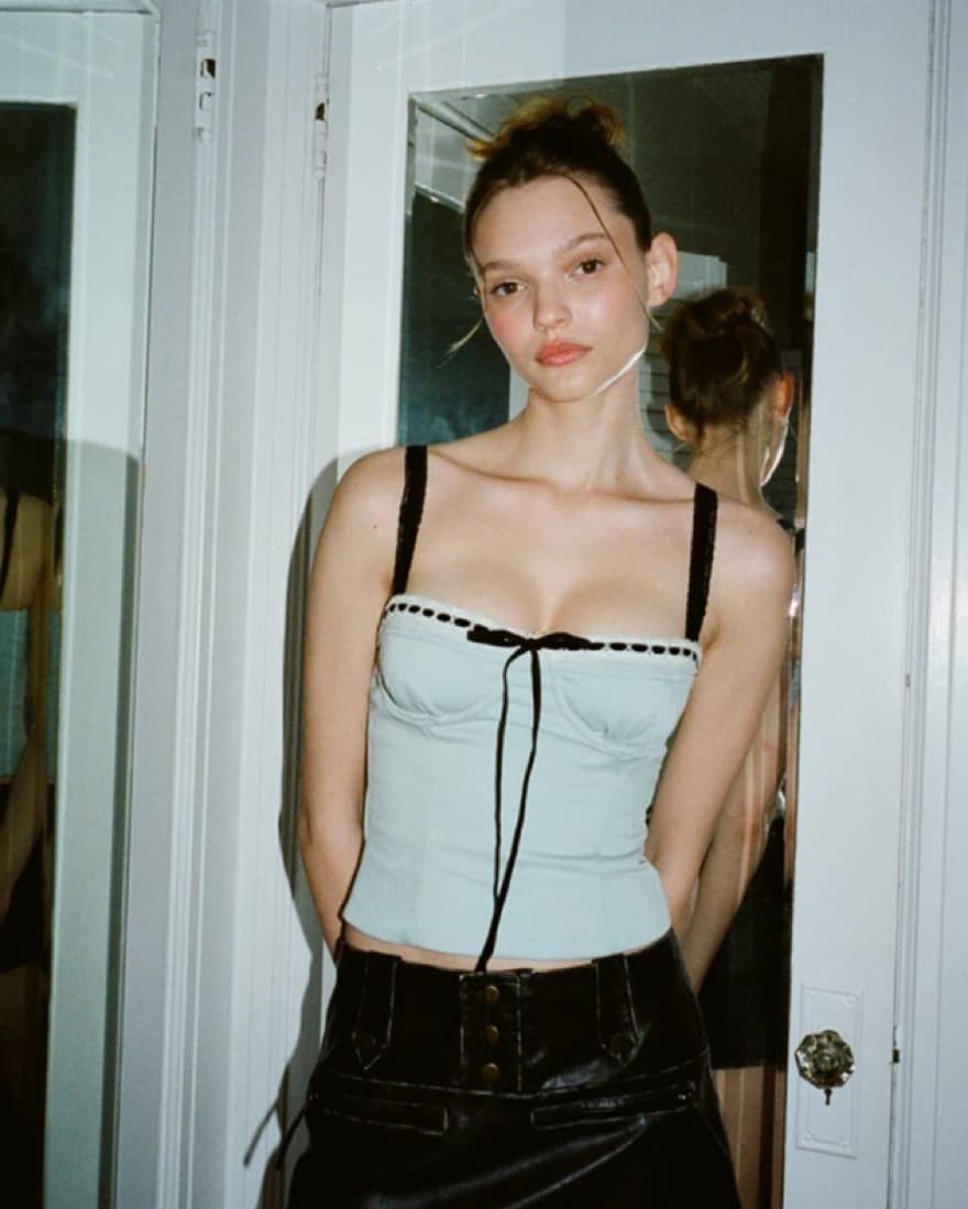 With Jean Corset Top - Image 3