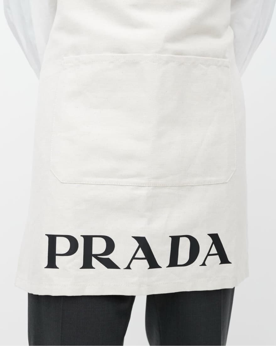 *RARE* Prada Apron in Ivory & Black - Image 3