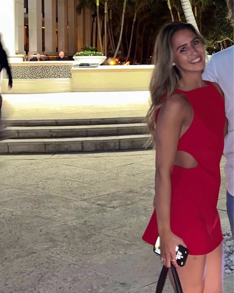 Red Backless Mini Dress - Image 2