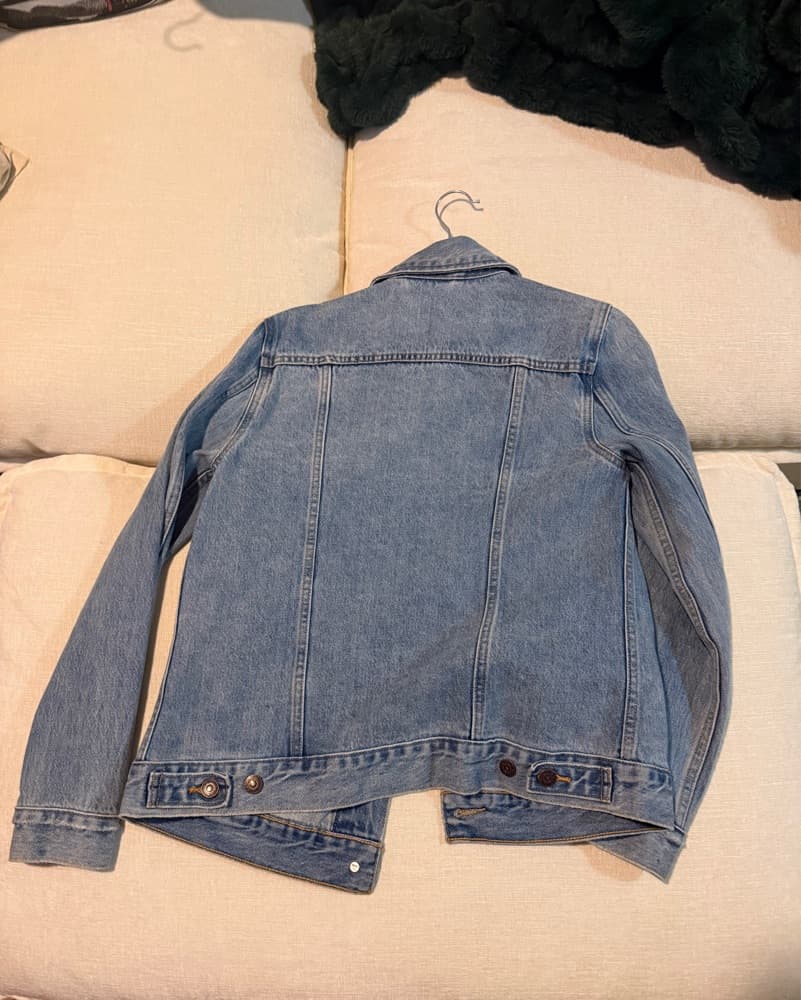 Levis Jean Jacket - Image 3