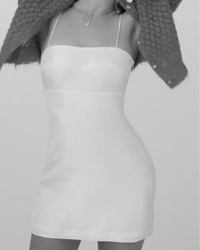 Realisation par White Christie Dress - Image 6