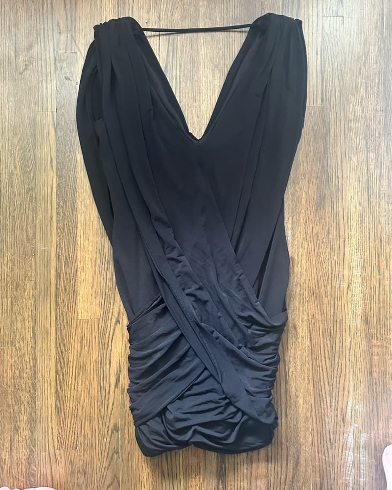 Elegant Black Draped Bodycon Dress - Image 3