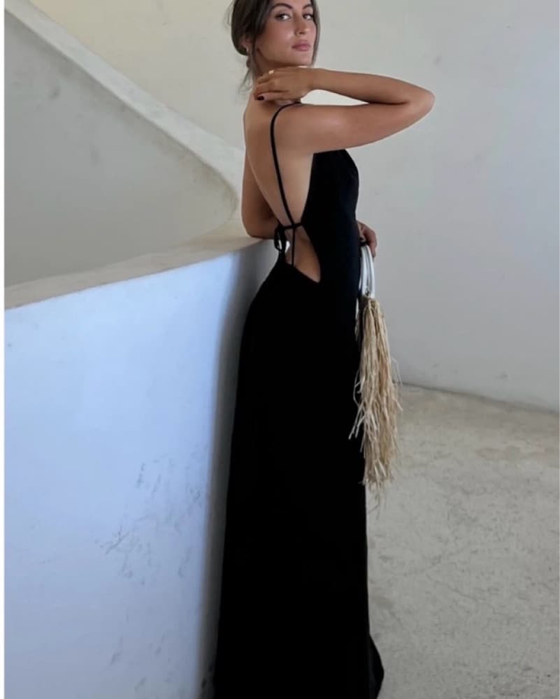Kaoa V Neck Dress In Black  - Image 3