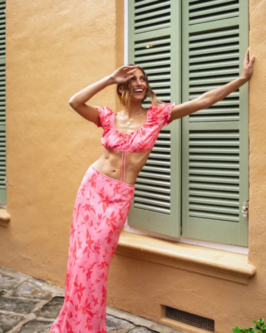 Verge Girl Italian Villa Flores Set - Image 1