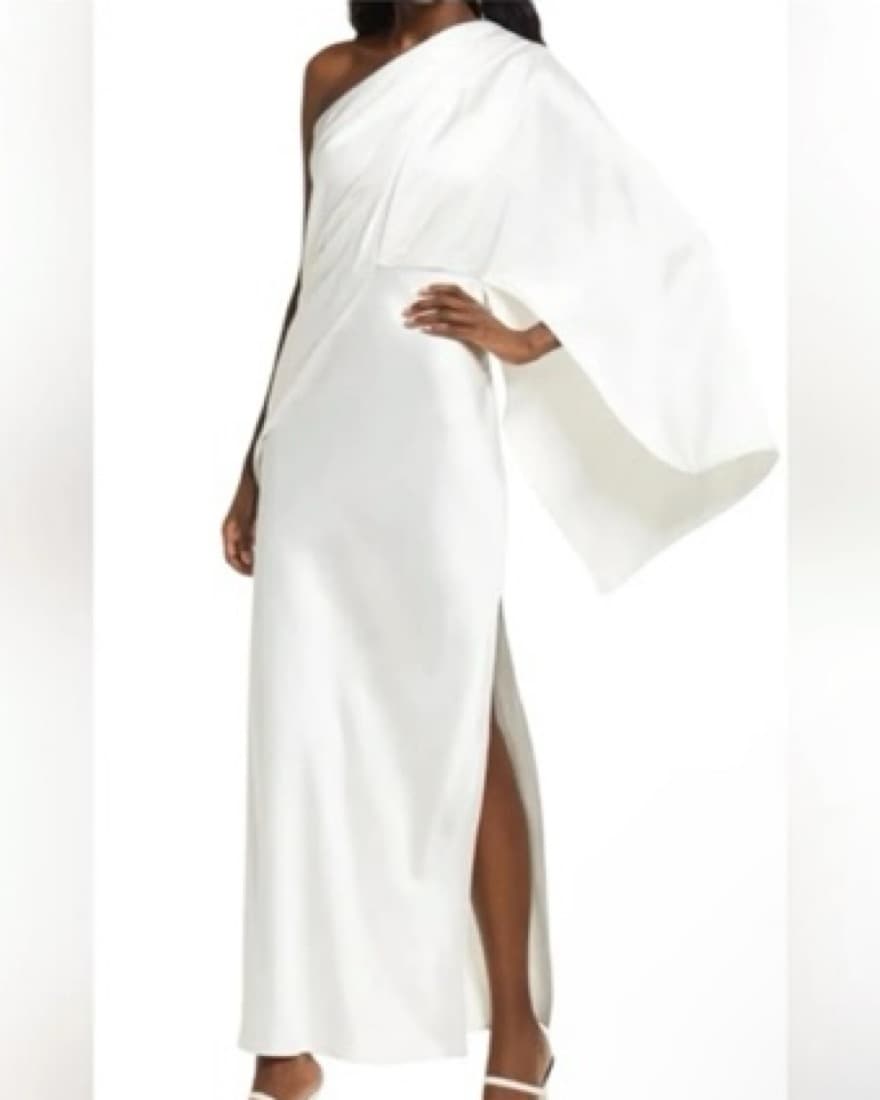 Significant Other Kelsie White Gown Sz 2 - Image 1