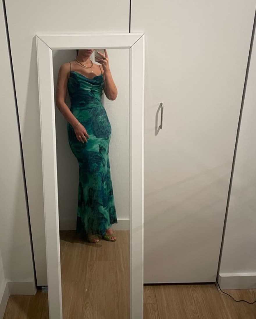 Green Backless Dress - Image 5