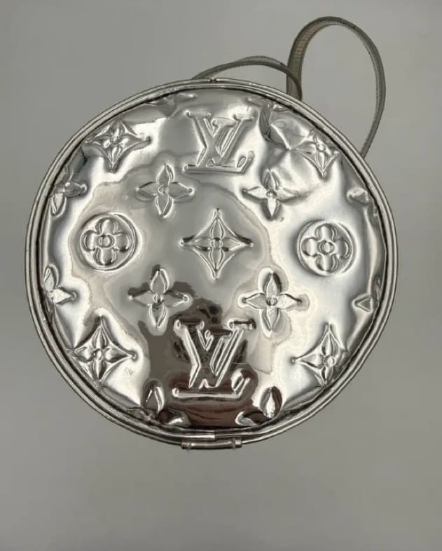 Louis Vuitton Limited Edition Monogram Papillon Miroir Handbag | Silver - Image 4