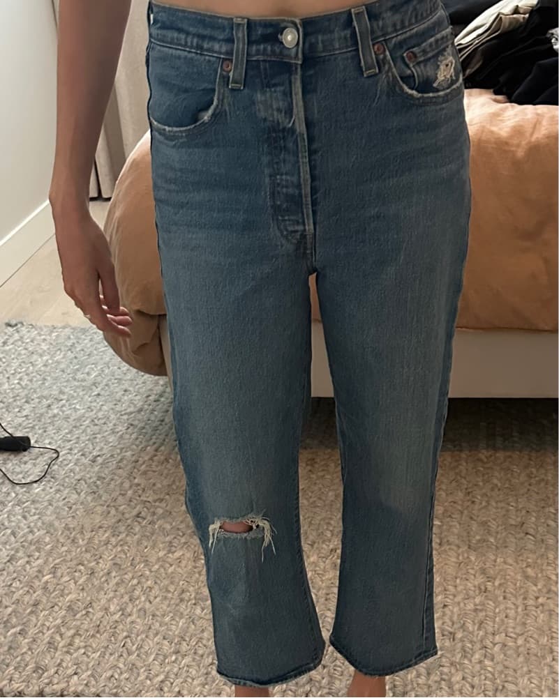 Blue Levi’s Denim Jeans - Image 4