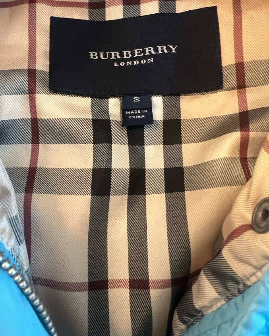 Burberry Blue Puffer Coat  - Image 4