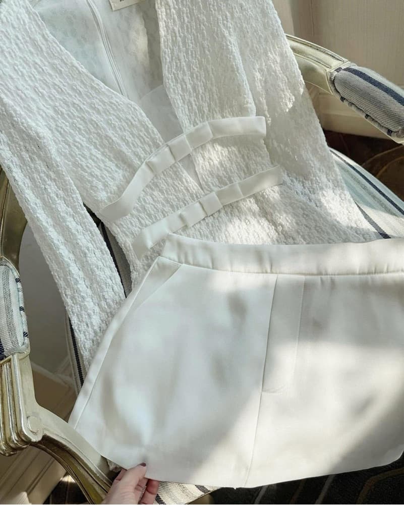 Elegant White Textured Two-Piece Set - Image 3