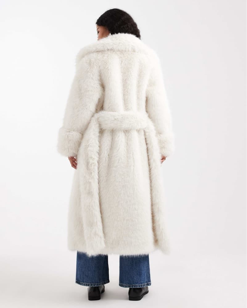 Plush White Faux Fur Coat - Image 4