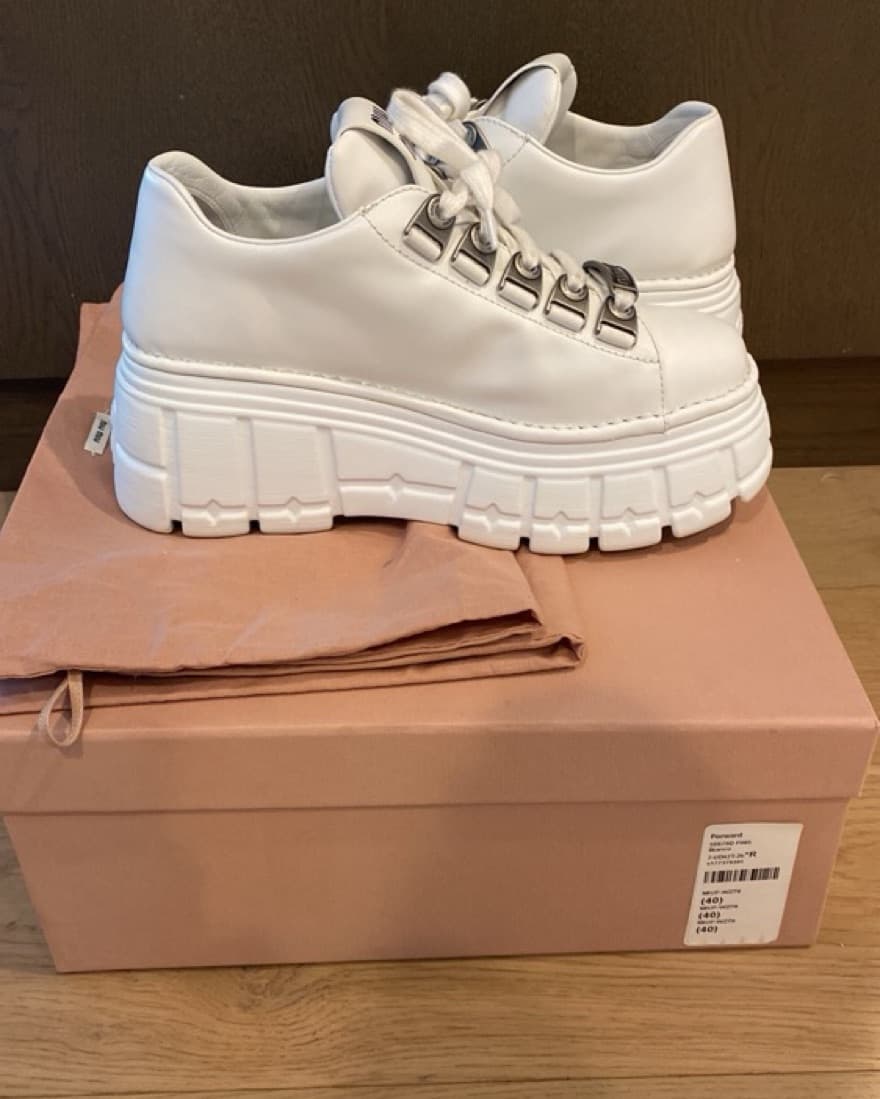 miu miu ホワイト プラットフォームヒール Miu Miu Platform Sneakers by Miu Miu | Pickle