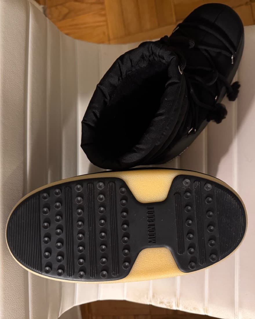 Black Moon Boot - Image 5