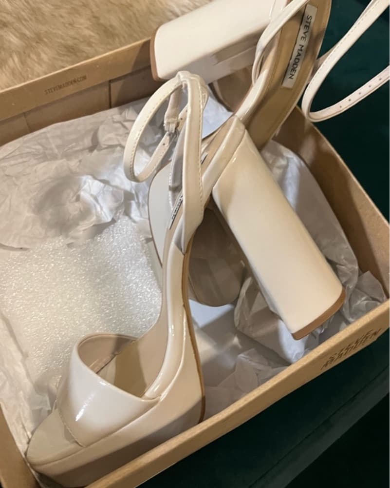 Steve Madden Lessa Heels - Image 6