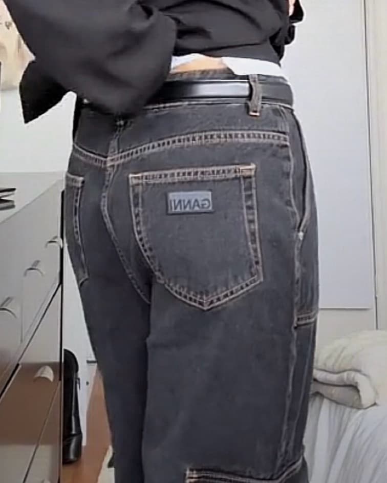 Ganni Oversize Cargo Jeans - Image 2