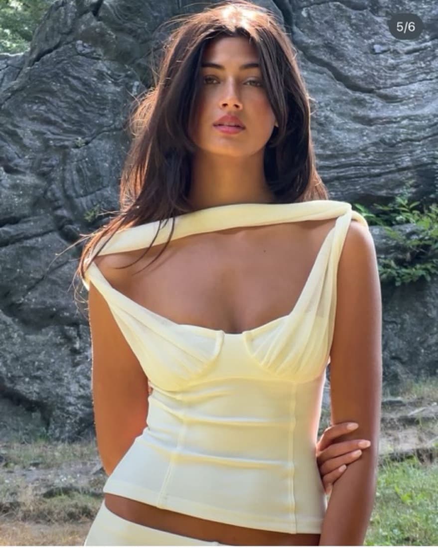 Buci Divinity Top - Image 1