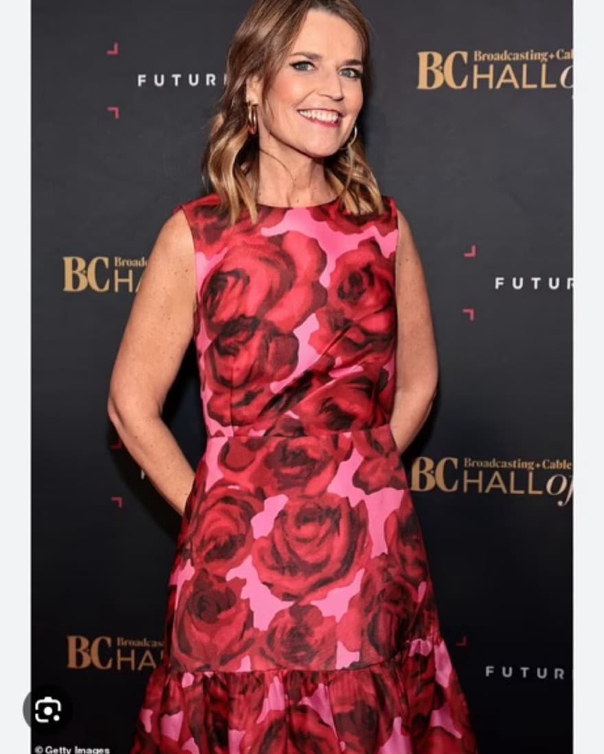 Elegant Carolina Herrera Rose Midi Dress - Image 2