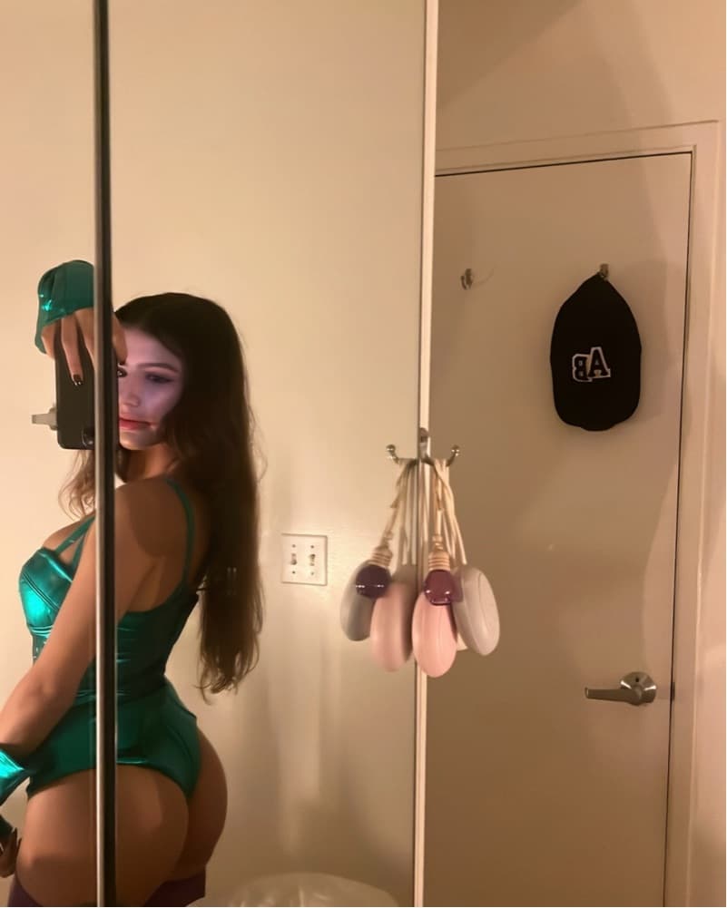 Trashy Lingerie Joker Costume🃏💜💚 - Image 2