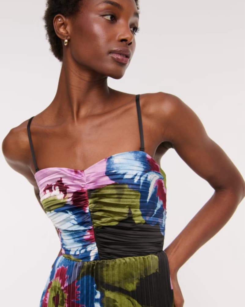 Vibrant Floral Pleated Midi Dress - Image 3