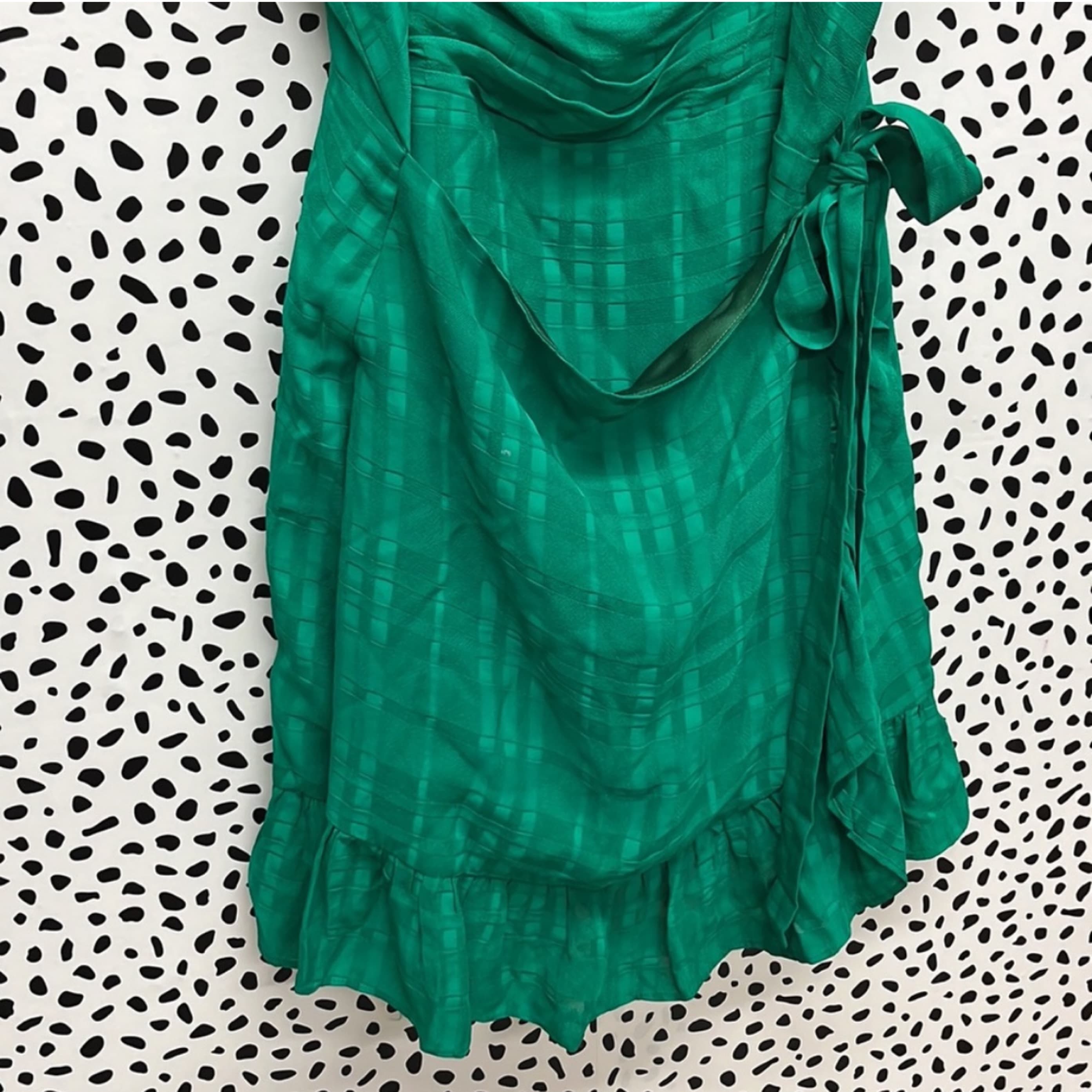 Privacy Please Henley Mini Dress Green - Image 3