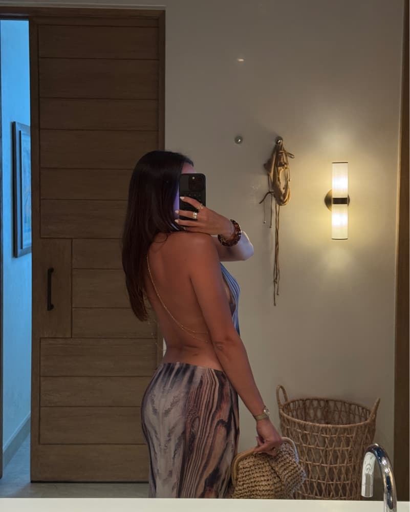 Jaded London Xaviera Backless Maxi Dress - Image 4