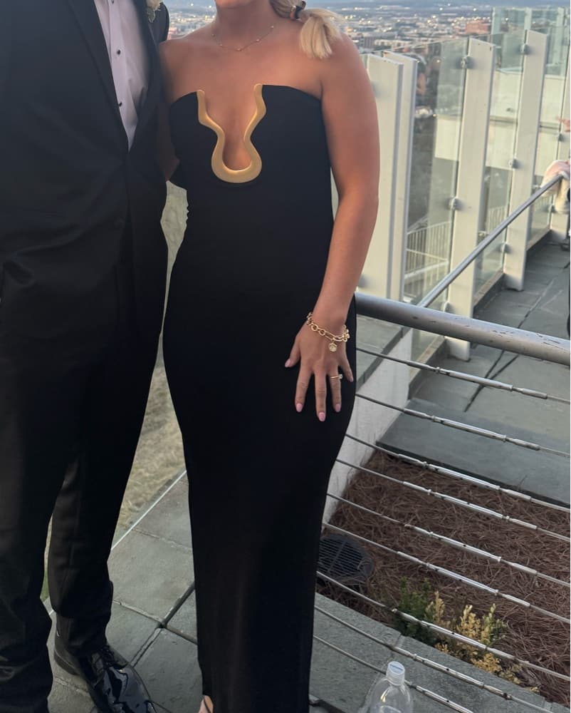 Black Gala Gown - Image 2