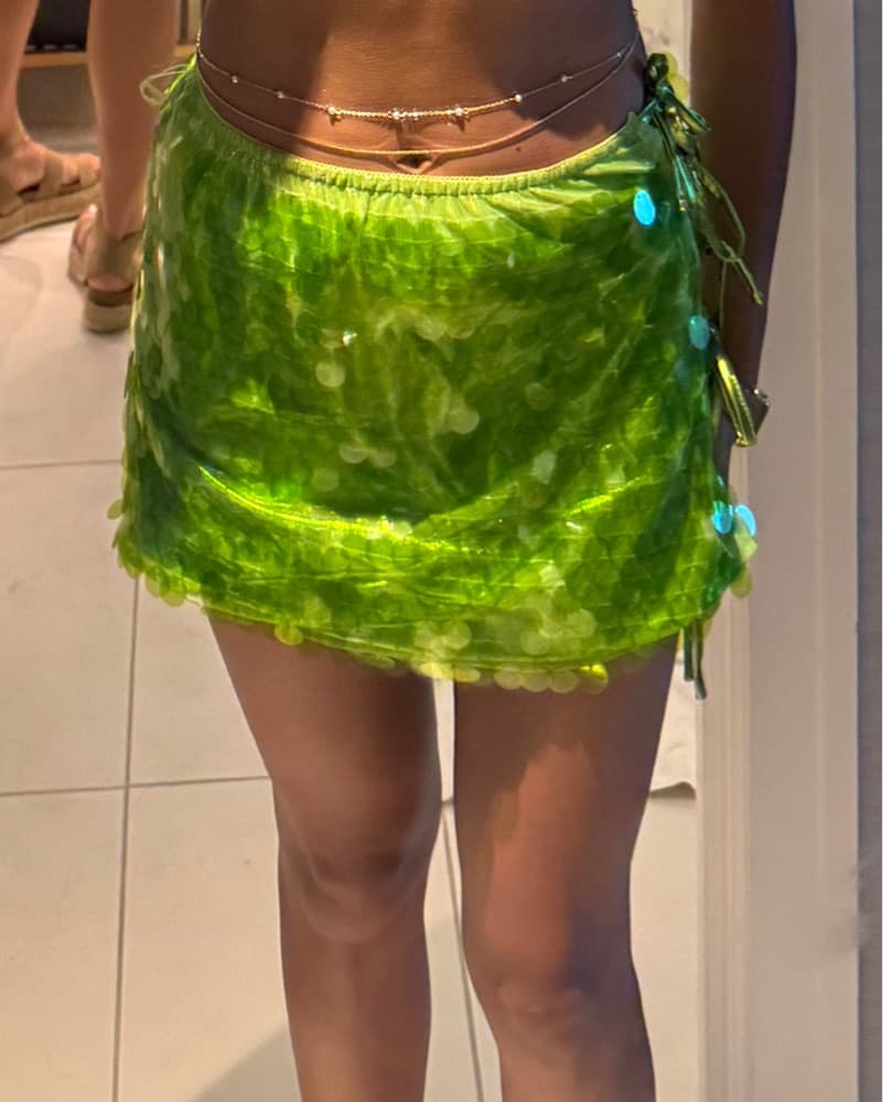Green Sequin mini skirt - Image 1