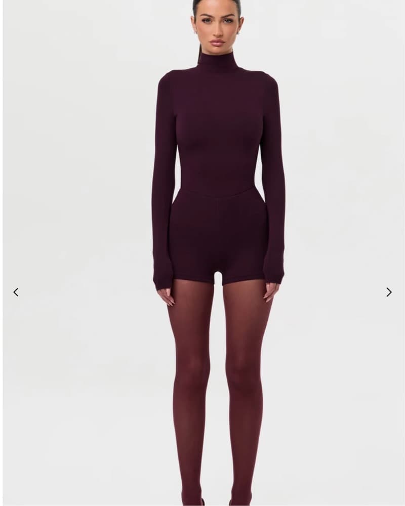 Wine red Naked Warbrobe Set - Image 1