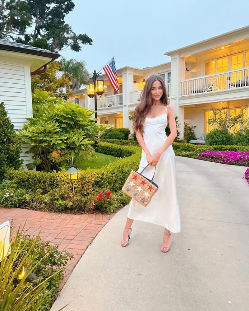 Lord & Taylor Vintage Straw Tote ❤️🤍💙 - Image 1
