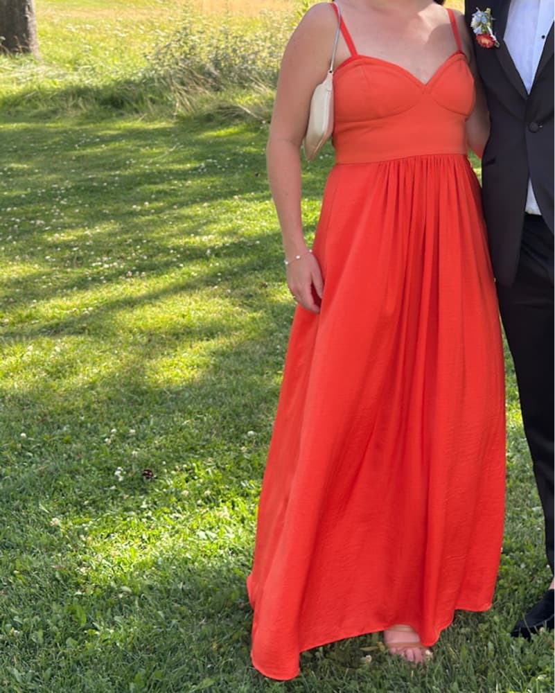 BCBG Maxazria Formal Dress  - Image 2