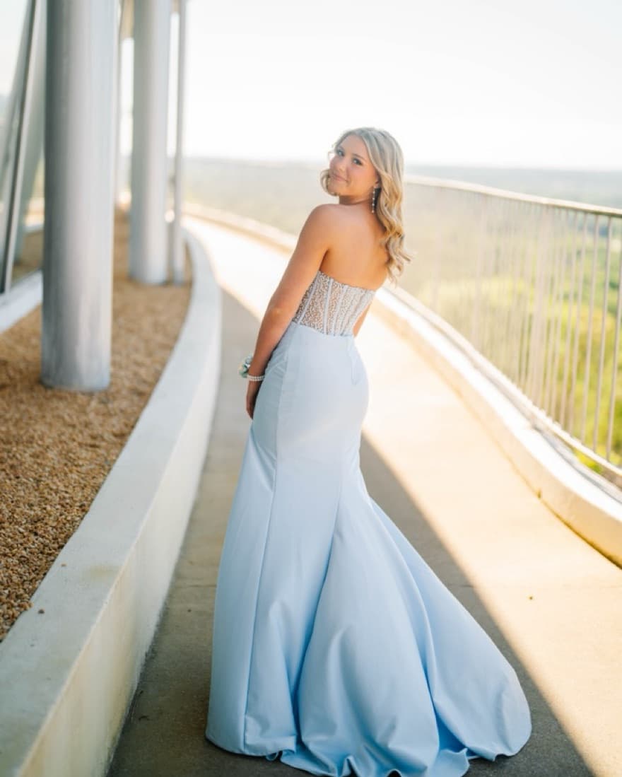 prom dress - Image 2