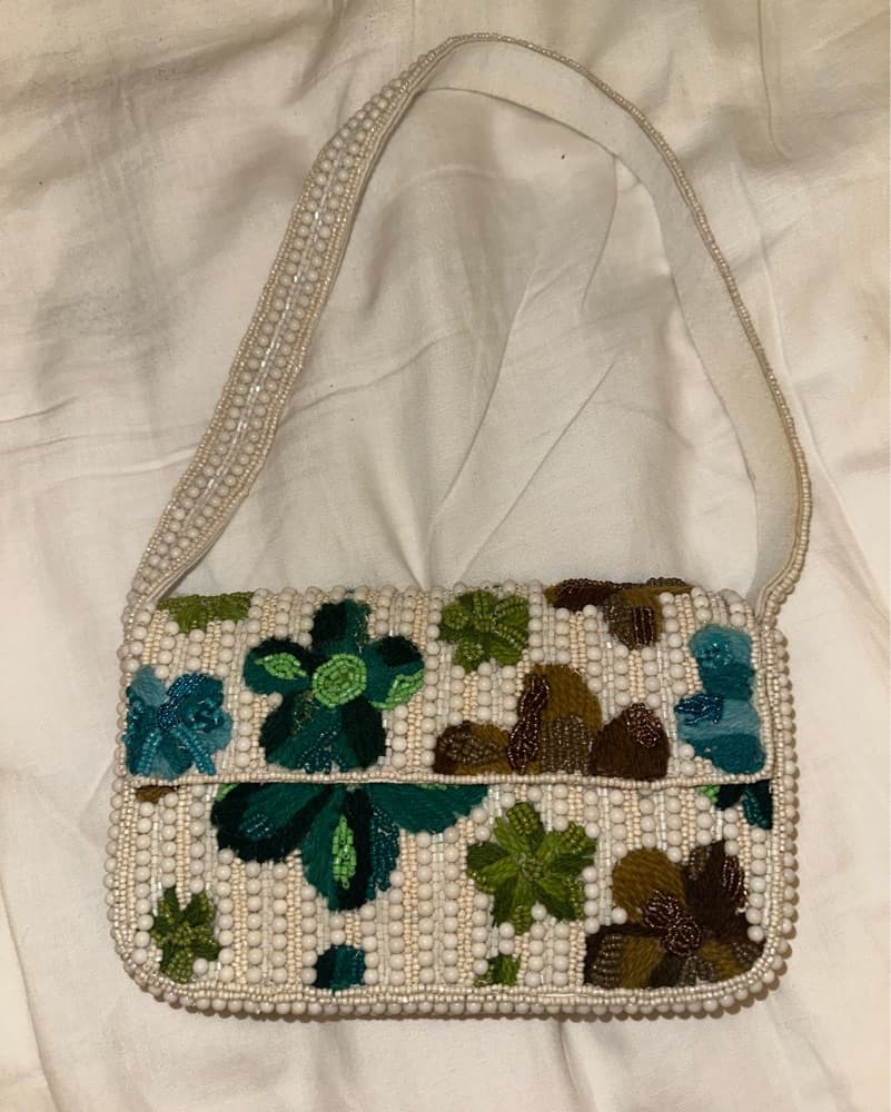 Beaded Floral Sholder Bag - Image 1