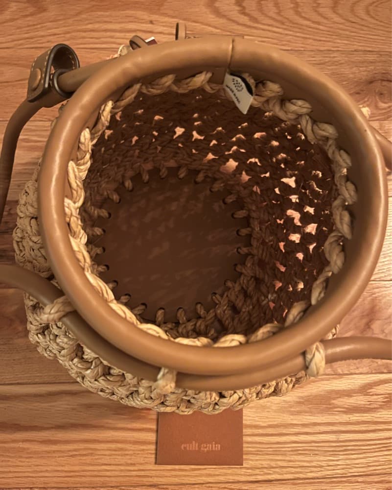 Cult Gaia Enya raffia Bucket bag - Image 5