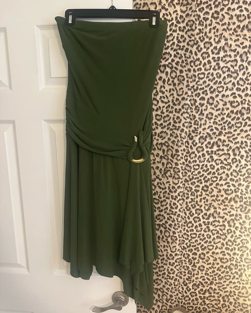 Cache Midi Green Dress - Image 1